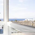 Dompi Con Vistas Al Mar Y A Fuerteventura