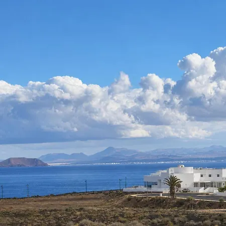 Dompi Con Vistas Al Mar Y A Fuerteventura Vila